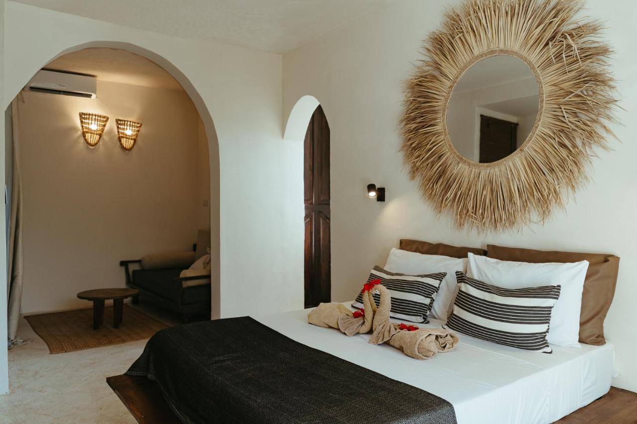 Kuwa Zanzibar Aparthotel Kiwengwa  Exteriör bild
