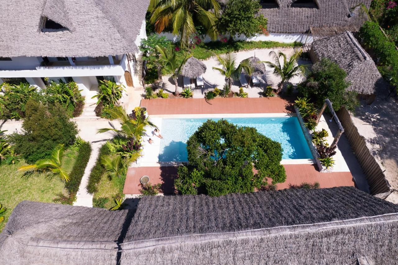 Kuwa Zanzibar Aparthotel Kiwengwa  Exteriör bild
