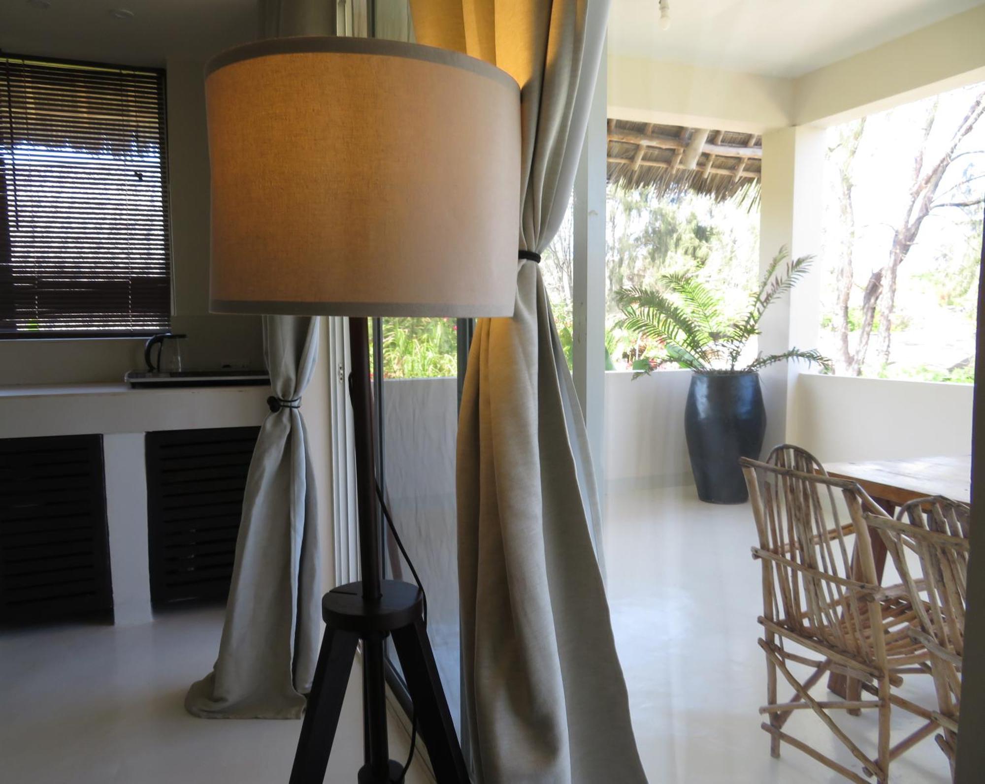 Kuwa Zanzibar Aparthotel Kiwengwa  Exteriör bild