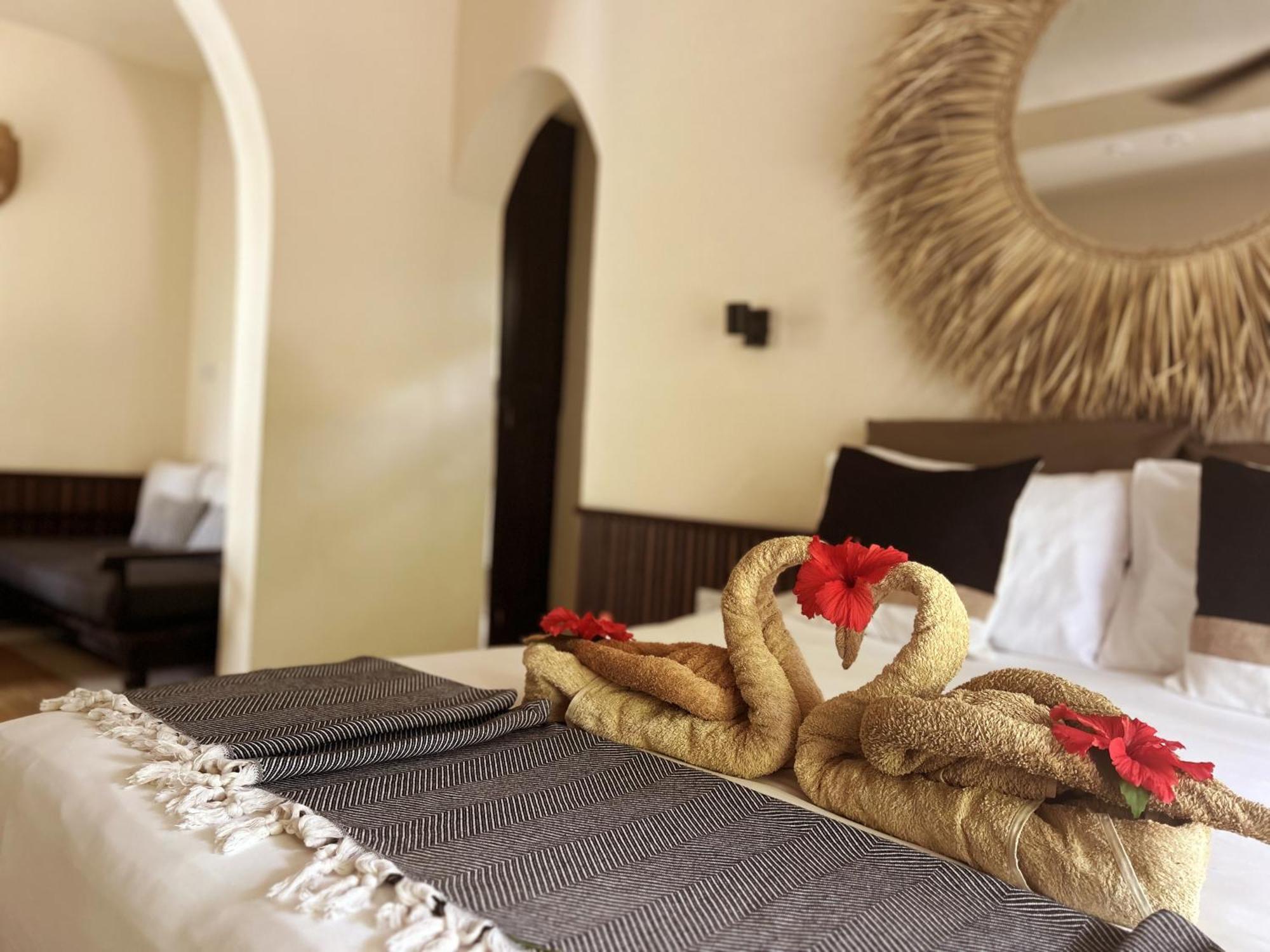 Kuwa Zanzibar Aparthotel Kiwengwa  Exteriör bild